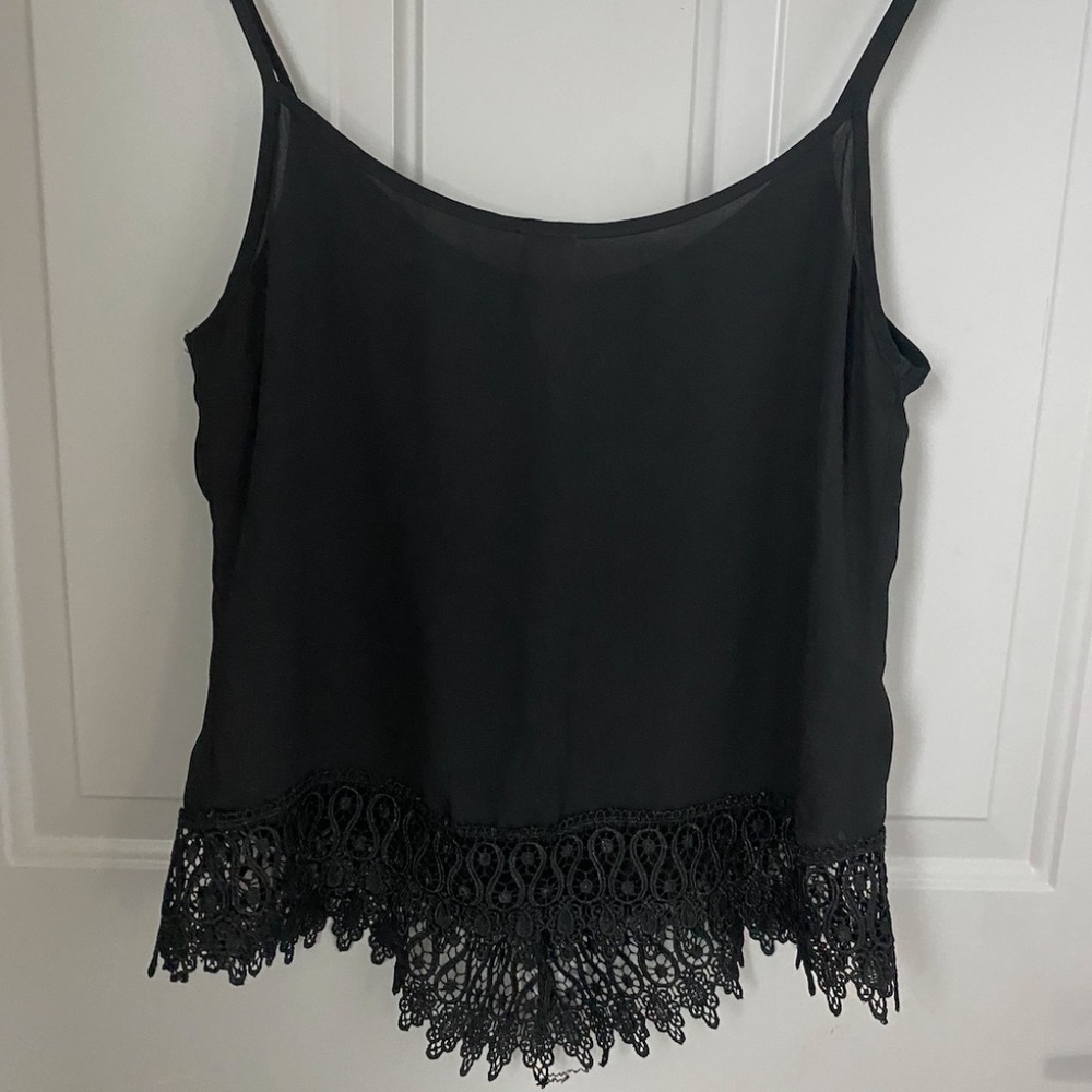⭐️ Black Crotchet/Lace Chiffon Tank